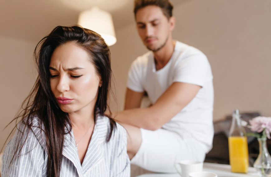 What is Toxic Relationships: टॉक्सिक रिश्ते मानसिक सेहत के लिए खराब, दूरी बनाने के लिए अपनाएं ये टिप्स