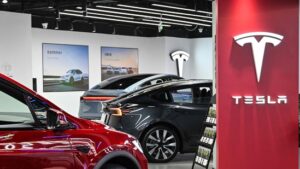 Tesla 1st showroom in India: खुशखबरी! टेस्ला भारत में खोलेगी पहला शोरूम, मुंबई के BKC में होगी शुरुआत, अप्रैल से EV की बिक्री