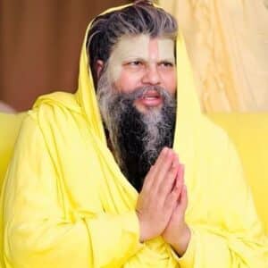 Premanand Ji Maharaj Net Worth: कभी खाने को नहीं थे पैसे, आज वृंदावन में करोड़ों की संपत्ति के मालिक!