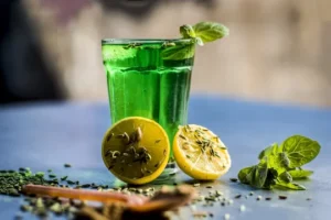Saunf Sharbat Recipe: गर्मी में चेहरे की रंगत निखारने और शरीर को ठंडक देने वाला जादुई पेय