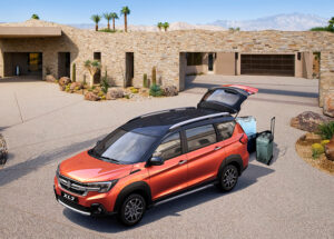 Innova का बाप बनकर लौटा Maruti Suzuki XL7 प्रीमियम लुक में 7 सीटर MPV कार, 67,000 डिस्काउंट के साथ, जानिए फीचर्स, इंजन, माइलेज