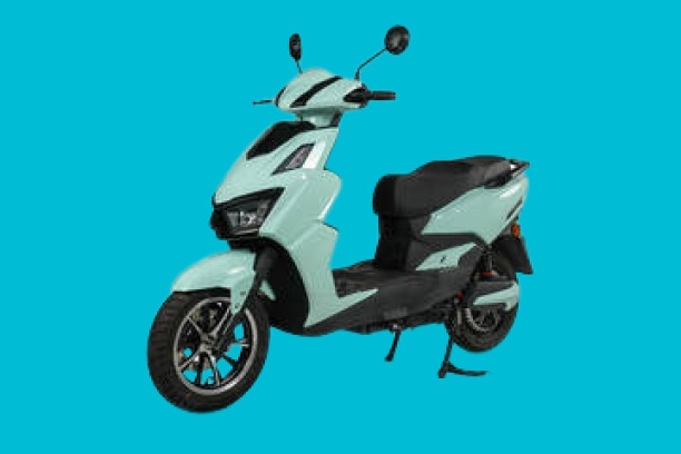 गरीबों और मिडिल क्लास के लिए खुशखबरी! सिर्फ ₹52,000 में आया Odysse Racer Neo – 115KM चलेगा, लाइसेंस की भी जरूरत नहीं!