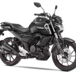 नए लुक में लेटेस्ट फीचर्स के साथ आ गई Yamaha FZS FI V4: स्टाइल, परफॉर्मेंस और टेक्नोलॉजी का जबरदस्त कॉम्बिनेशन