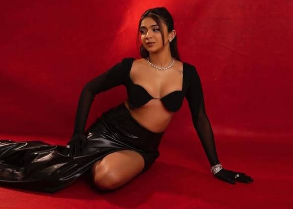 Apoorva Makhija कौन हैं?