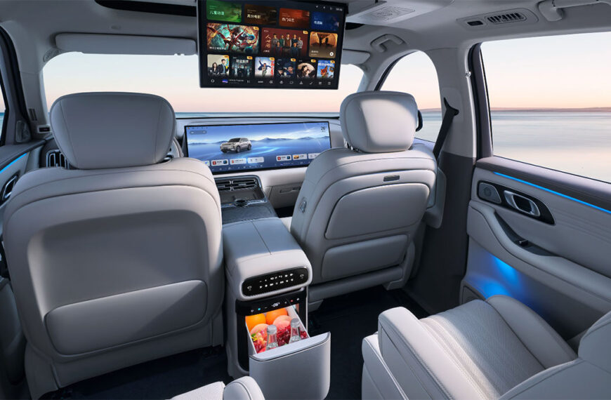 Geely Galaxy M9 PHEV: 24 घंटे में 40,000 बुकिंग्स! लॉन्च से पहले ही इस कार ने हिला दिया मार्केट