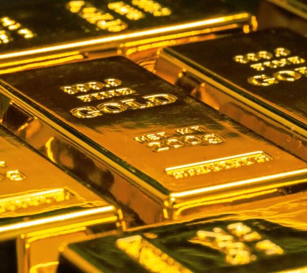 Gold Price Today 4th August: आरबीआई की बैठक होते ही सोना के साथ चांदी भी सस्ती हुई, जानें 4 अगस्त 2025 को आपके शहर का ताजा भाव