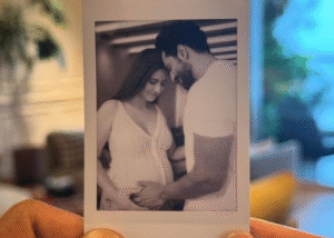 Katrina Kaif Baby Bump: विक्की कौशल और कटरीना कैफ ने दी खुशखबरी, बेबी बंप के साथ फोटो शेयर कर किया प्रेग्नेंसी का ऐलान