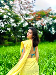 Bigg Boss 19 Malt Chahar stylish saree looks